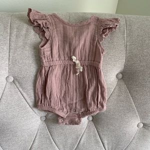 City Mouse 100% Organic Cotton Muslin Romper